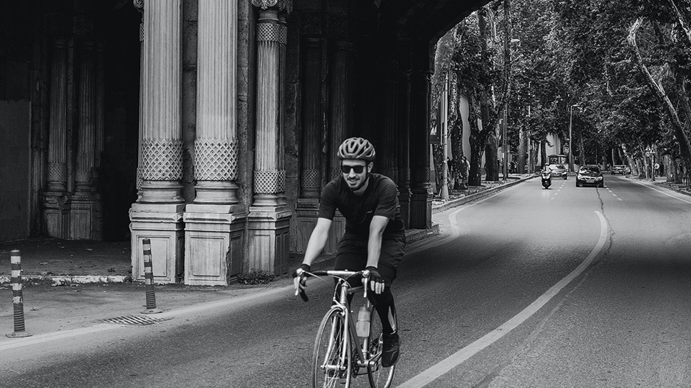 Je laissais mon casque vélo accroché au guidon sans me douter qu'une seule chute suffisait à le rendre presque inutile